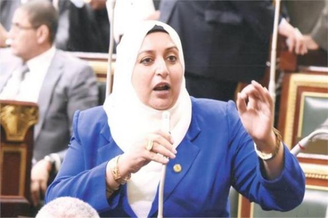 الدكتورة سحر عتمان عضو مجلس النواب 