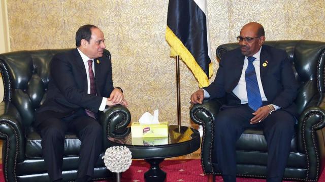 الاجتماع الأول بين مصر والسوداني