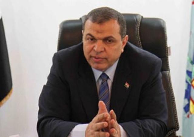  وزير القوى العاملة محمد سعفان