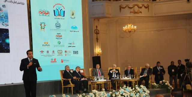وزير التعليم العالى يشهد انطلاق الدورة الثانية لمؤتمر التعليم في مصر