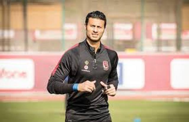  محمد الشناوي حارس مرمى الفريق الأول لكرة القدم بالنادي الأهلي