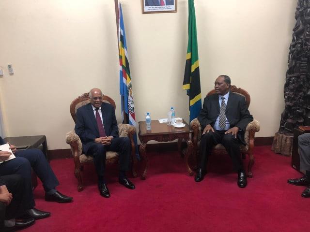  رئيس مجلس النواب يلتقى بالاماجامبا كابودى وزير خارجية تنزانيا