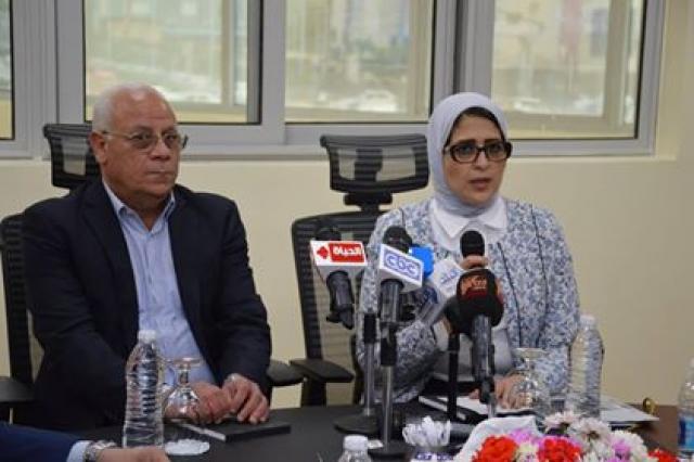 وزيرة الصحة خلال زيارتها لمحافظة بورسعيد