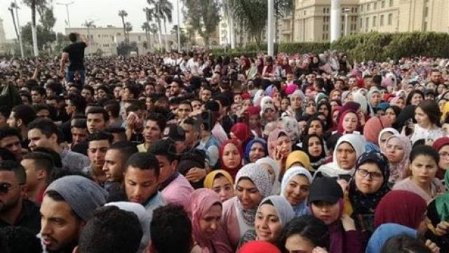 حفل حماقي بجامعة القاهرة 