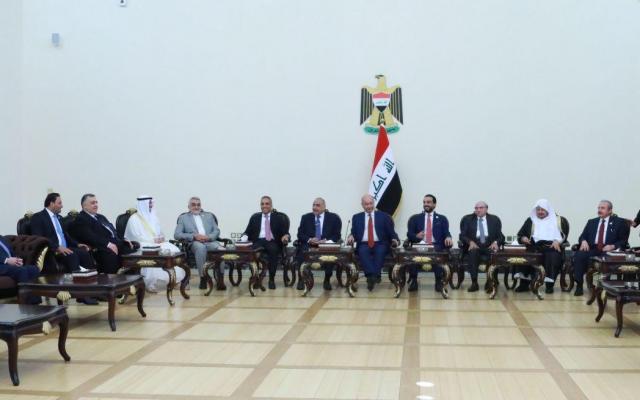 رئيس مجلس الوزراء العراقي يستقبل  رؤساء واعضاء مجالس النواب المشاركين بقمة برلمانات دول الجوار