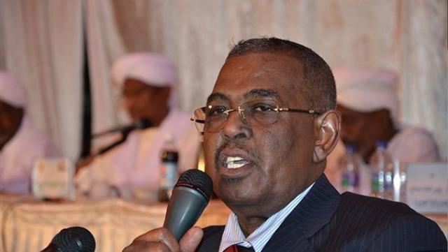رئيس الوزراء السوداني السابق محمد طاهر إيلا