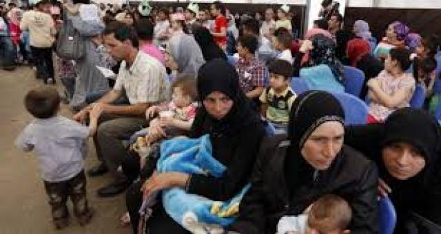 اللاجئين الفلسطينيين والسوريين