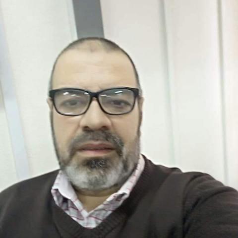 الدكتور عماد مسامير