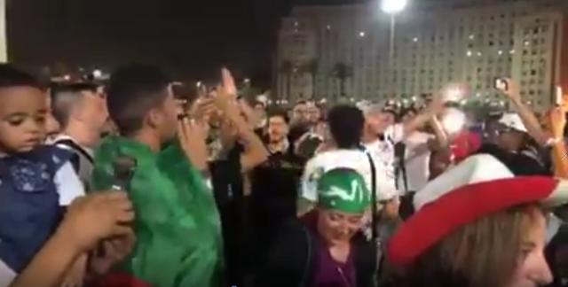 جماهير الجزائر في ميدان التحرير