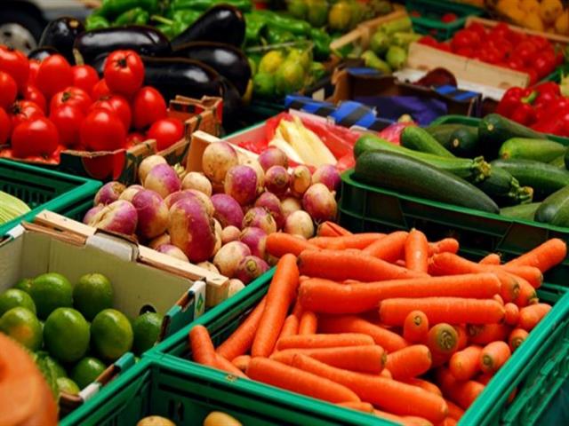  أسعار الخضراوات والفاكهة اليوم الثلاثاء