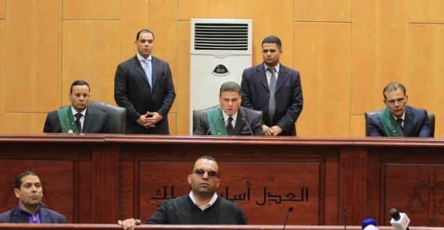 المستشار محمد شيرين فهمي رئيس المحكمة