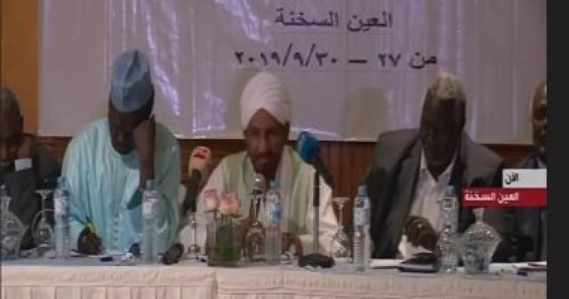 صادق المهدى زعيم حزب الأمة السوداني