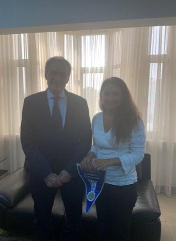 السفيرة المصرية في السنغال تستقبل رئيس الاتحاد الدولي لكرة اليد