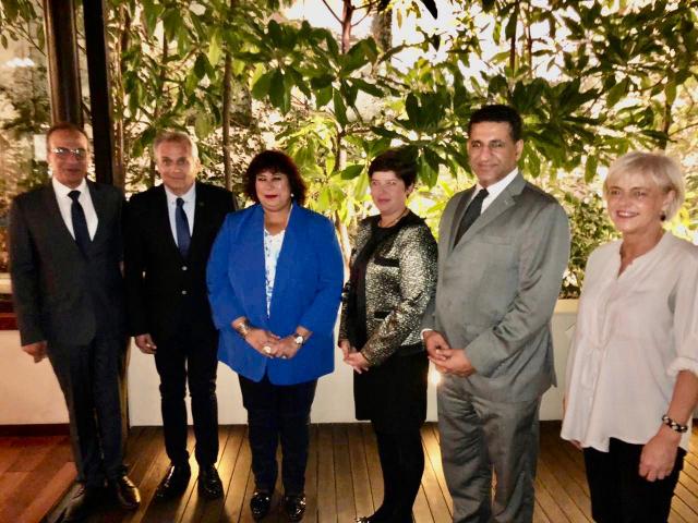 وزيرة الثقافة تلتقي وزير العمل الصربي لبحث فرص الاستثمار الثقافي   
