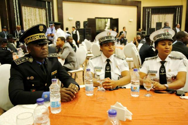  أكاديمية الشرطة تحتفل بتخريج دورتين تدريبيتين من الكوادر الأمنية الأفريقية