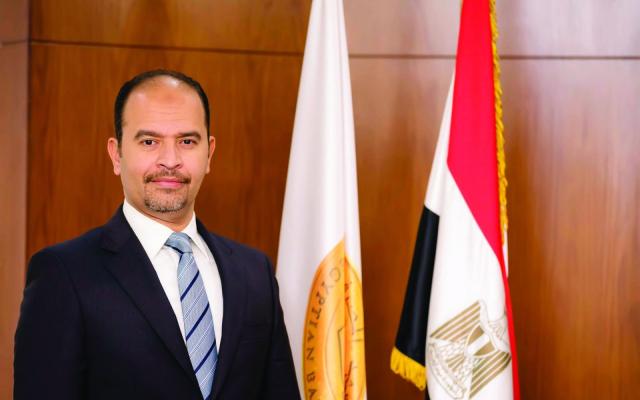 عبدالعزيز نصيرالمدير التنفيذي للمعهد المصرفي المصري