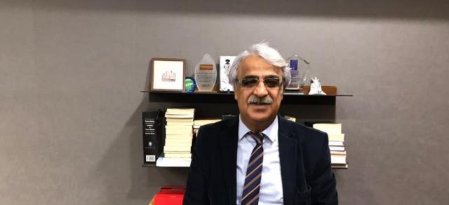  مدحت سنجار رئيس حزب الشعوب الديمقراطي التركي