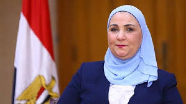 الدكتورة نفين القباج 
