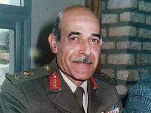  اللواء أركان حرب عبد المنعم سعيد  أحد قادة حرب أكتوبر المجيدة