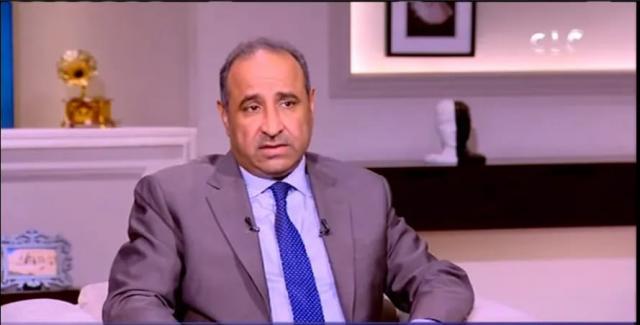 الدكتور حسن ناظم- وزير الثقافة العراقي