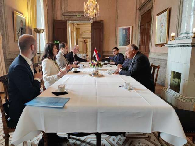 وزير الخارجية سامح شكري يلتقي بوزيرة خارجية السويد