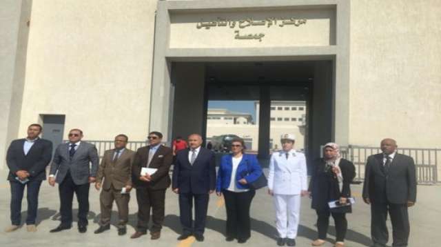 وزارة الداخلية تواصل تنظيم الزيارات بمختلف مراكز الإصلاح 