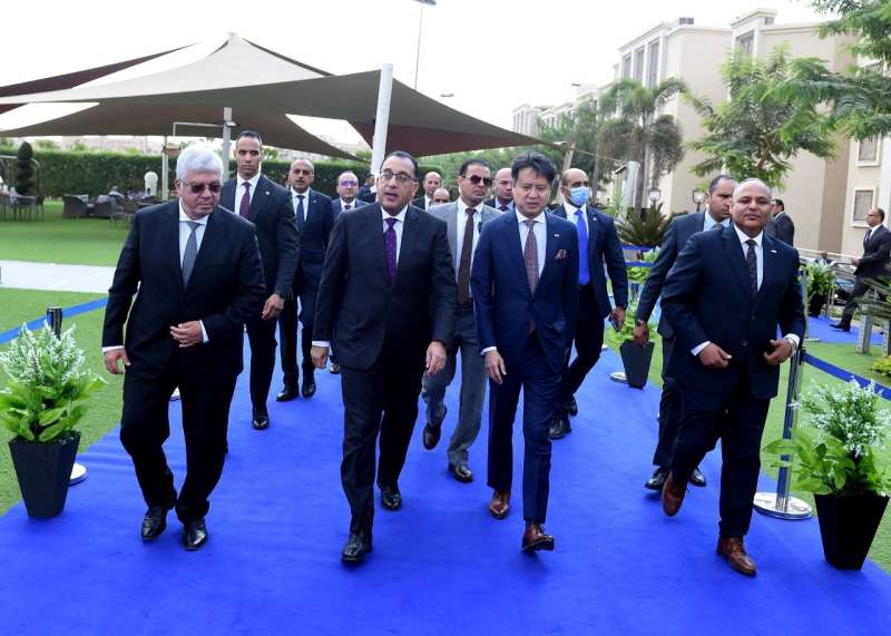  رئيس الوزراء يتفقد معرض مصر الأول لحقوق الملكية الفكرية 