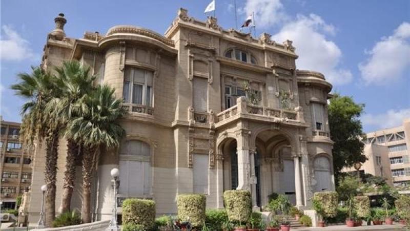 جامعة عـين شمس
