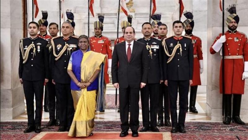 الرئيس السيسي يدعو رئيسة الهند لزيارة مصر