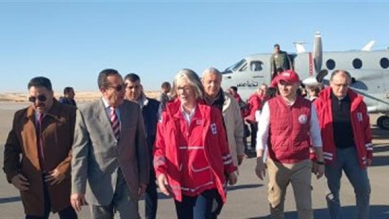 رئيس الاتحاد الدولي لجمعيات الصليب الأحمر تزور معبر رفح