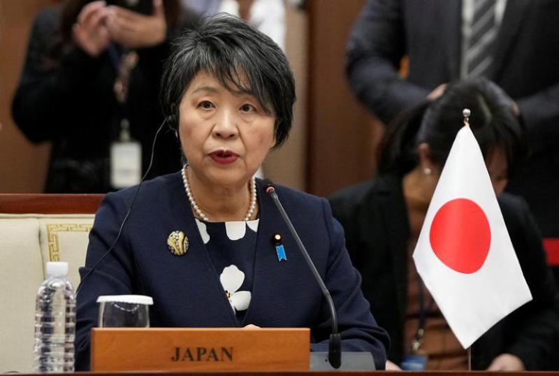 وزيرة الخارجية اليابانية 