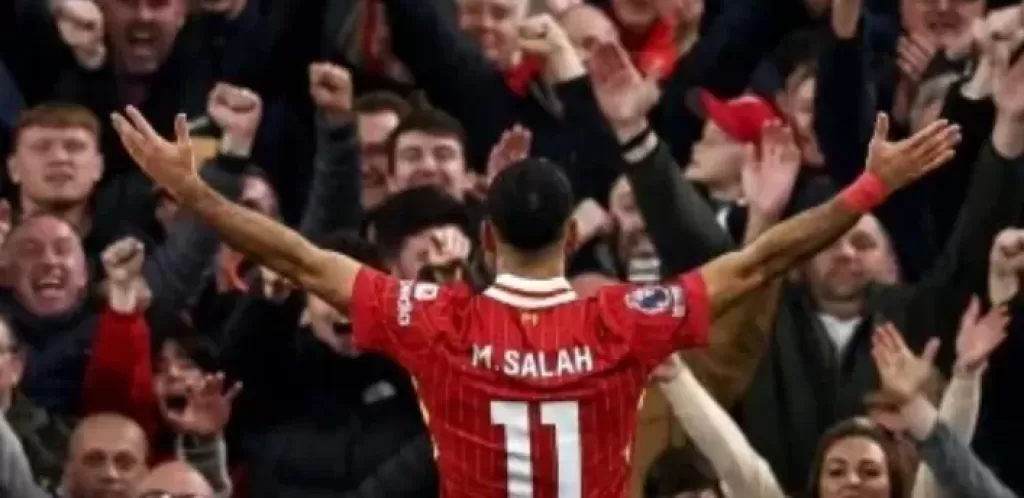 محمد صلاح يتفوق على هالاند وبالمر فى إحصائيات الدوري الإنجليزي