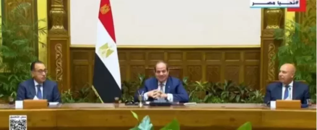 الرئيس السيسي: مصر بذلت جهدا كبيرا لتوفير بيئة مناسبة لتطوير الصناعة