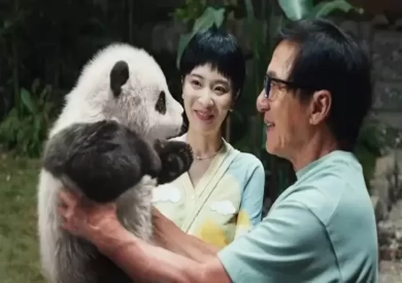 هل فيلم جاكي شان الجديد Panda Plan صالح للأطفال؟